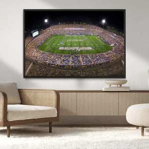 The University of Connecticut UCONN Huskies Football Team