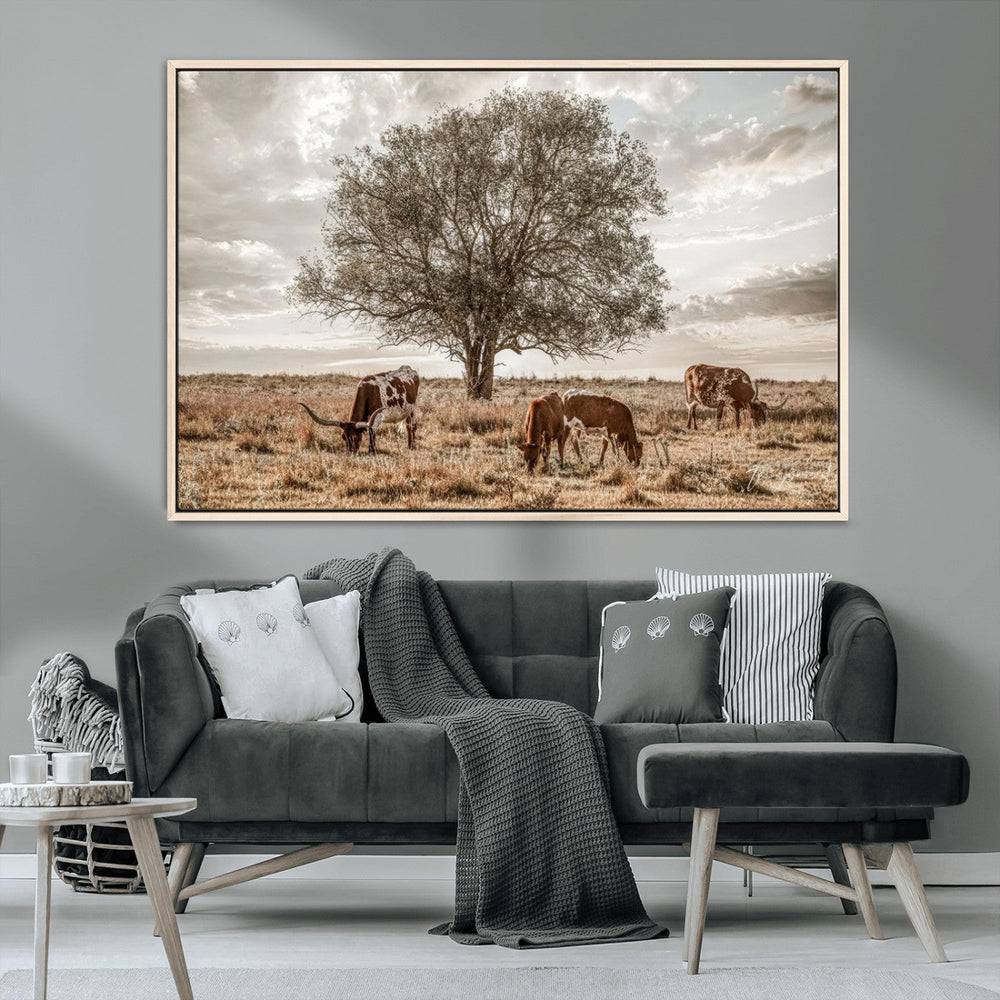 Texas Longhorn Cattle Wall Art, Rustic Western Ranch Canvas
