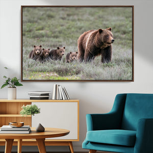 Wildlife Photography of 399 Grizzly Bear Cubs | Queen of the