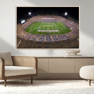 The University of Connecticut UCONN Huskies Football Team