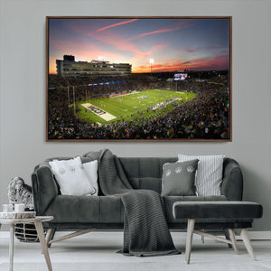 The University of Connecticut UCONN Huskies Football Team