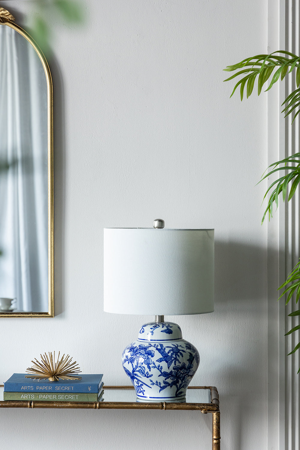 Blue and White Short Urn Ceramic Vase Lamp