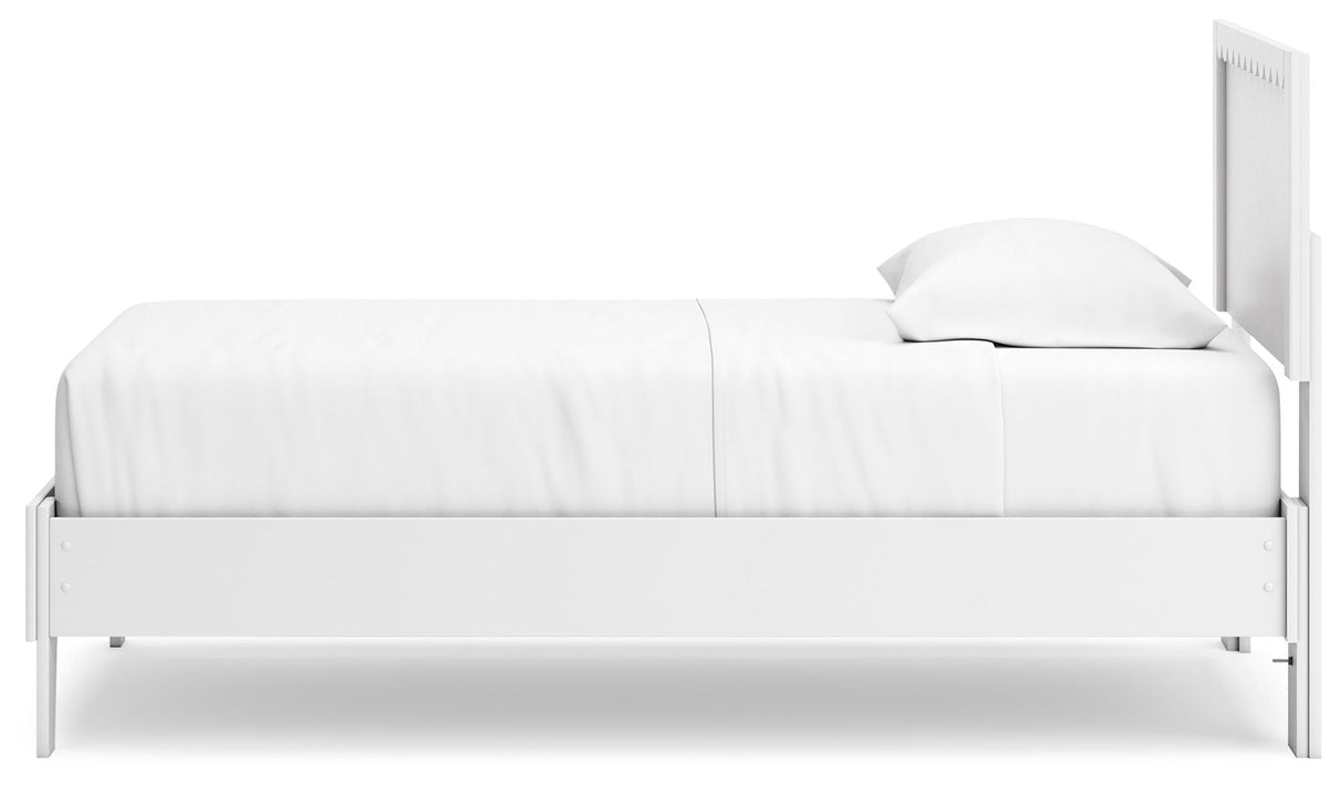 Hallityn - Panel Platform Bed