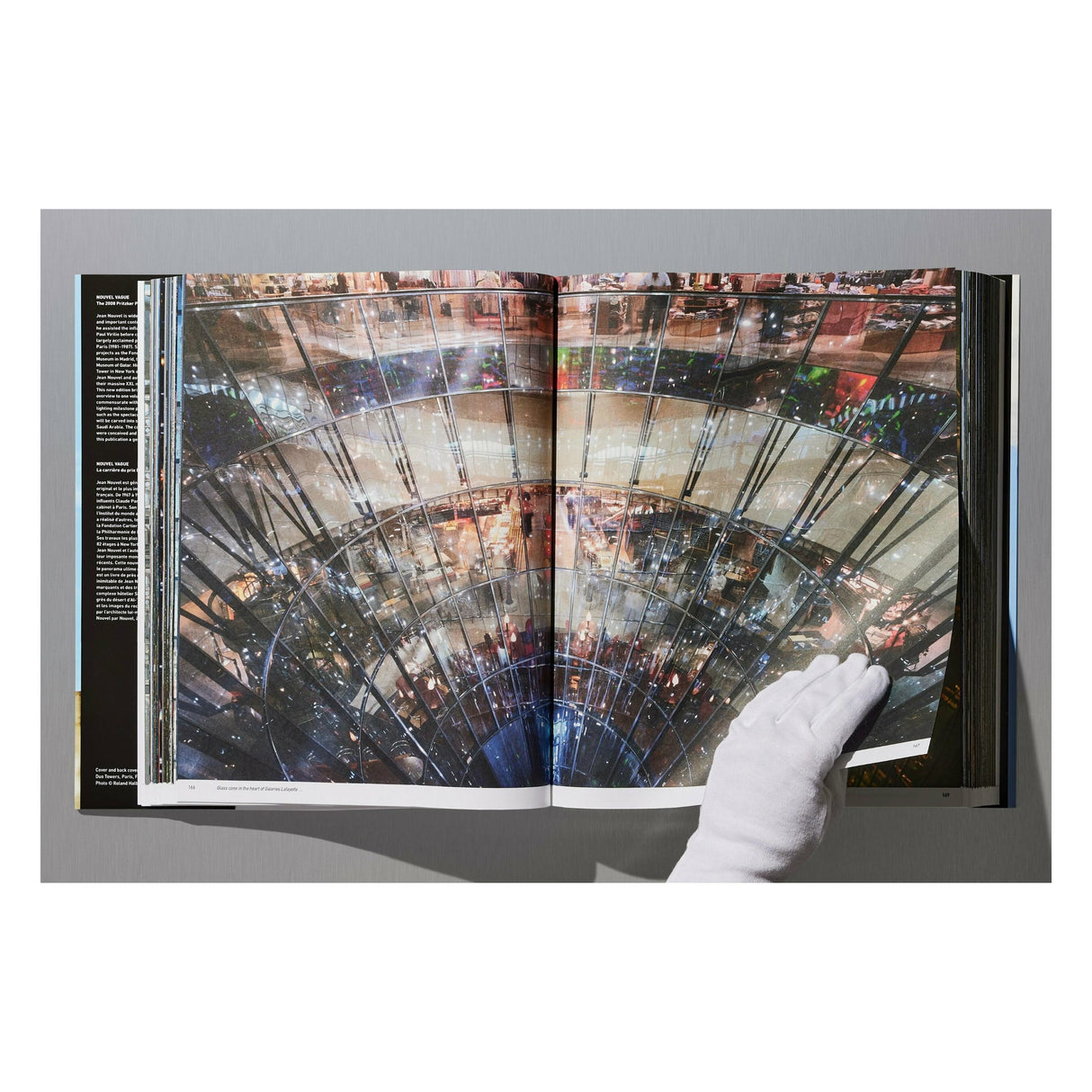 Jean Nouvel by Jean Nouvel. 1981–2022 (French, English)