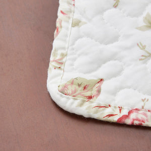 DaDa Bedding Set of 4-Pieces Dainty Cottage Floral Roses Quilted Cotton Dining Table Placemats 13” x 19” (3036)