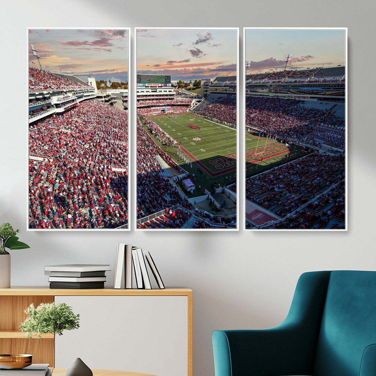 Donald W. Reynolds Razorback Stadium Wall Art Canvas Print –