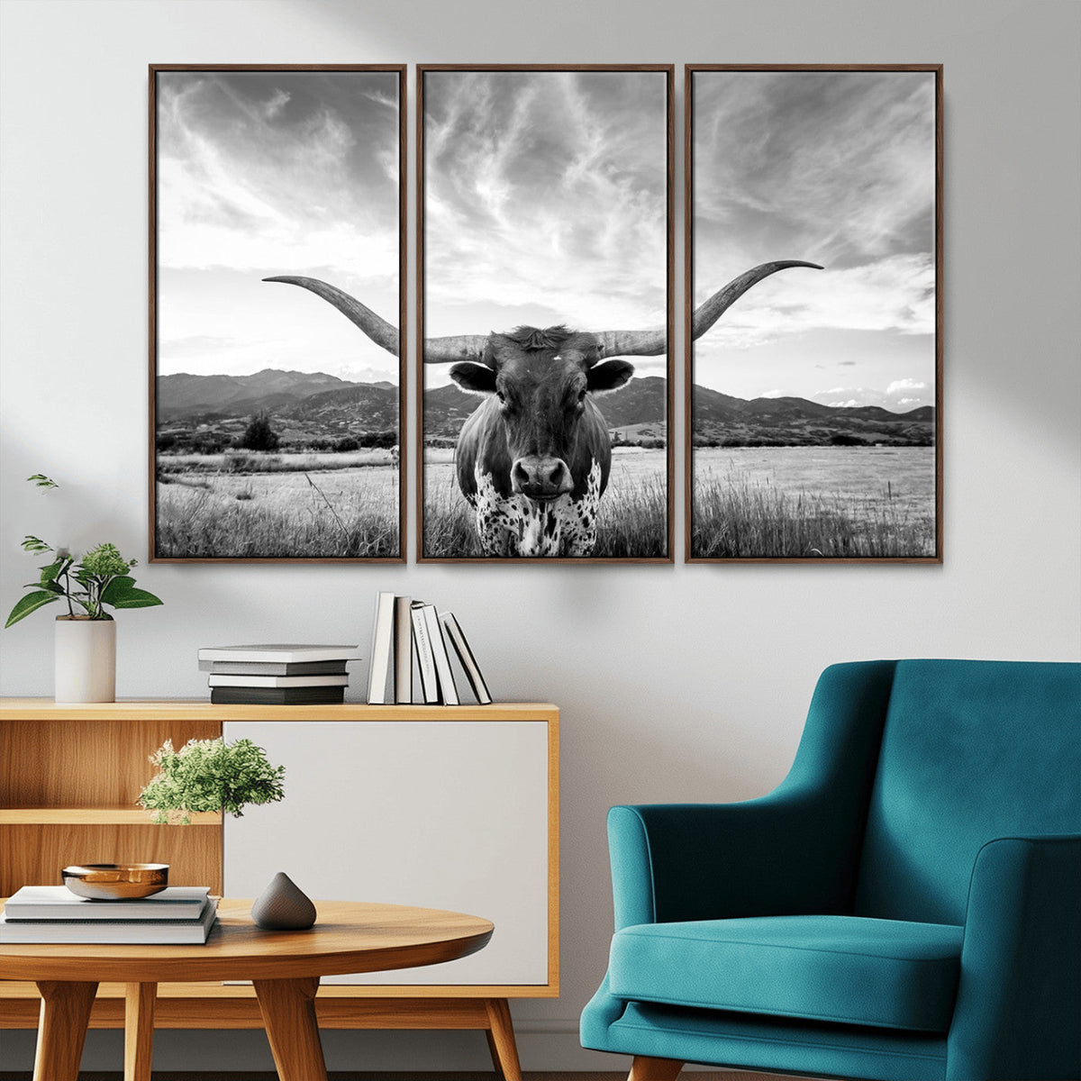 Longhorn Black and White Wall Art – Rustic Western Bull
