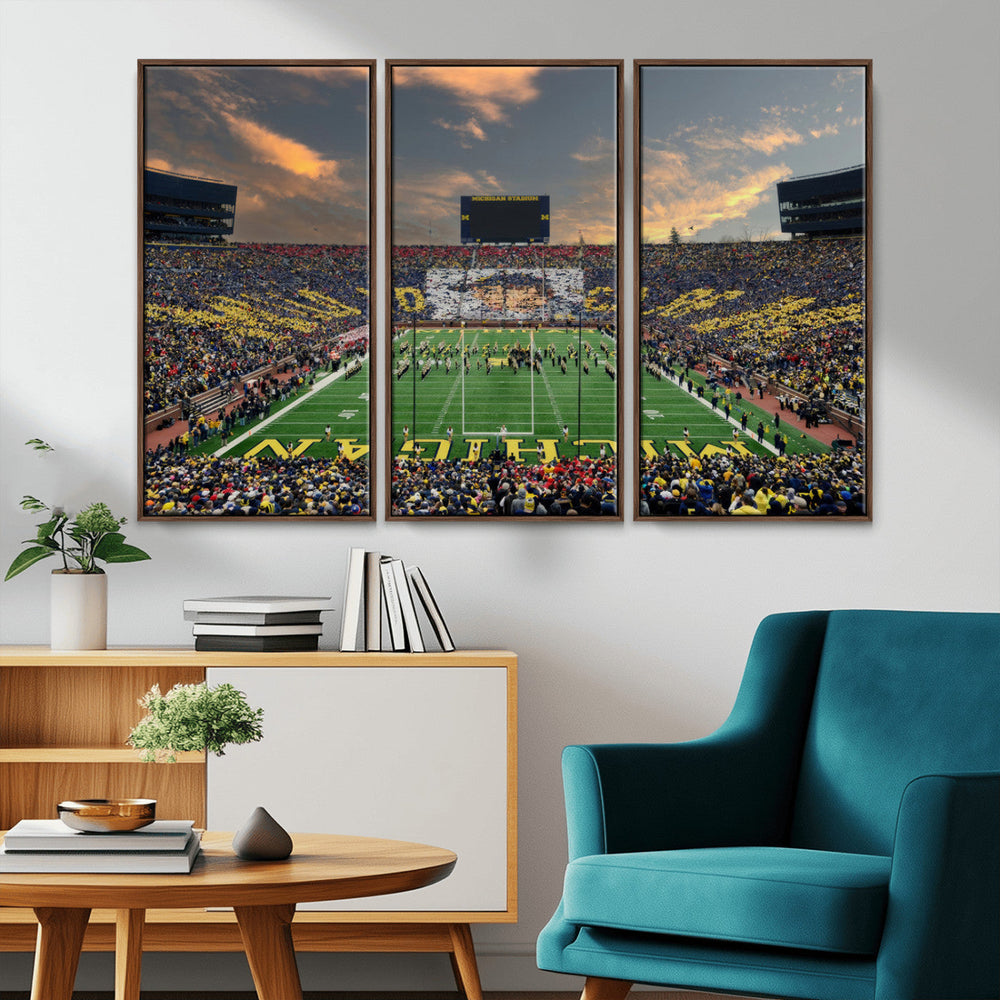 University of Michigan Wolverines Print Canvas, Football