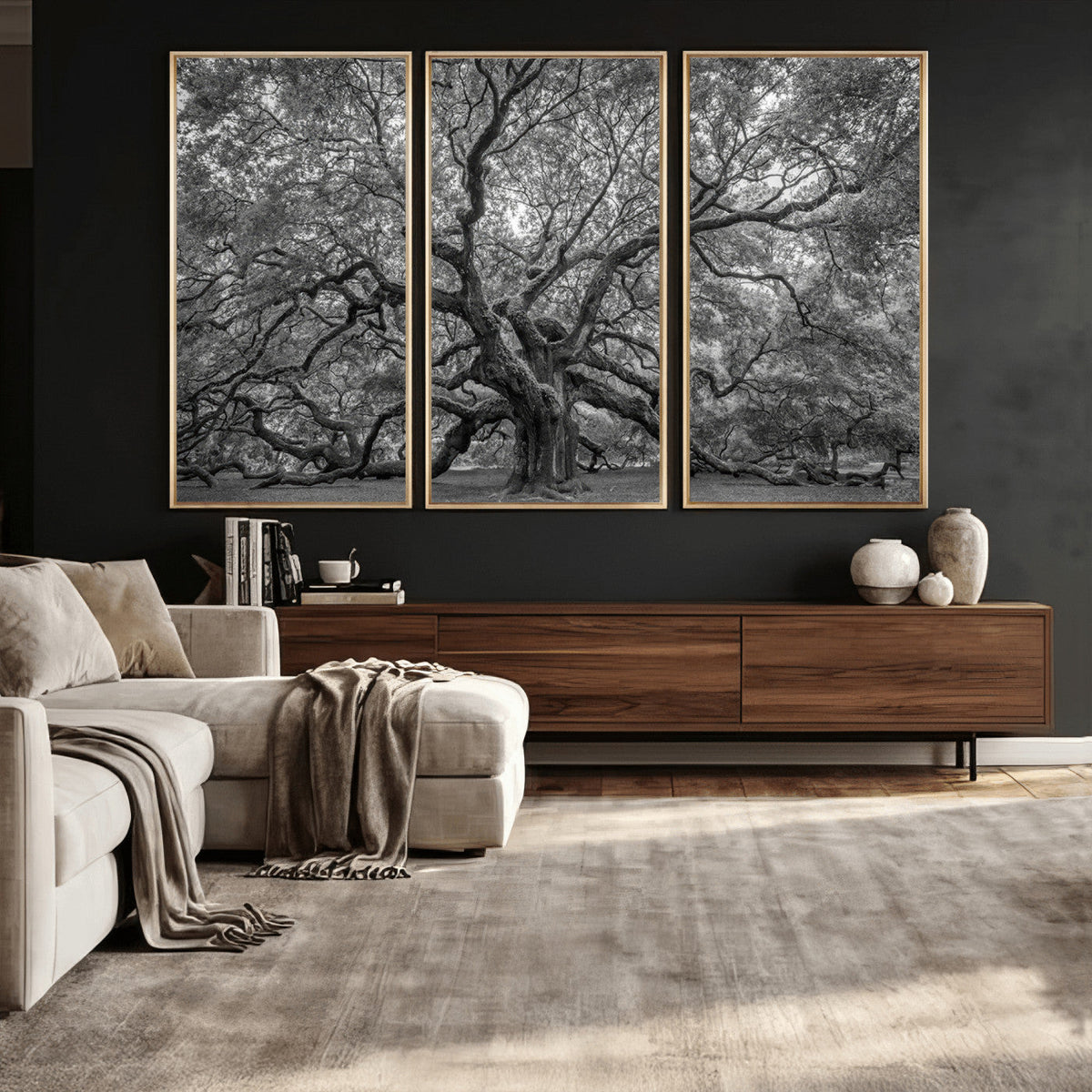 Majestic Angel Oak Tree Black and White Canvas Print – Multi