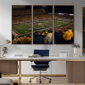 West Virginia Uni Mountaineers Football Team Print - Milan