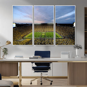 University of Michigan Wolverines Football Team Print - Ann