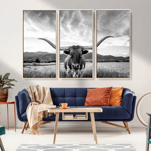 Longhorn Black and White Wall Art – Rustic Western Bull