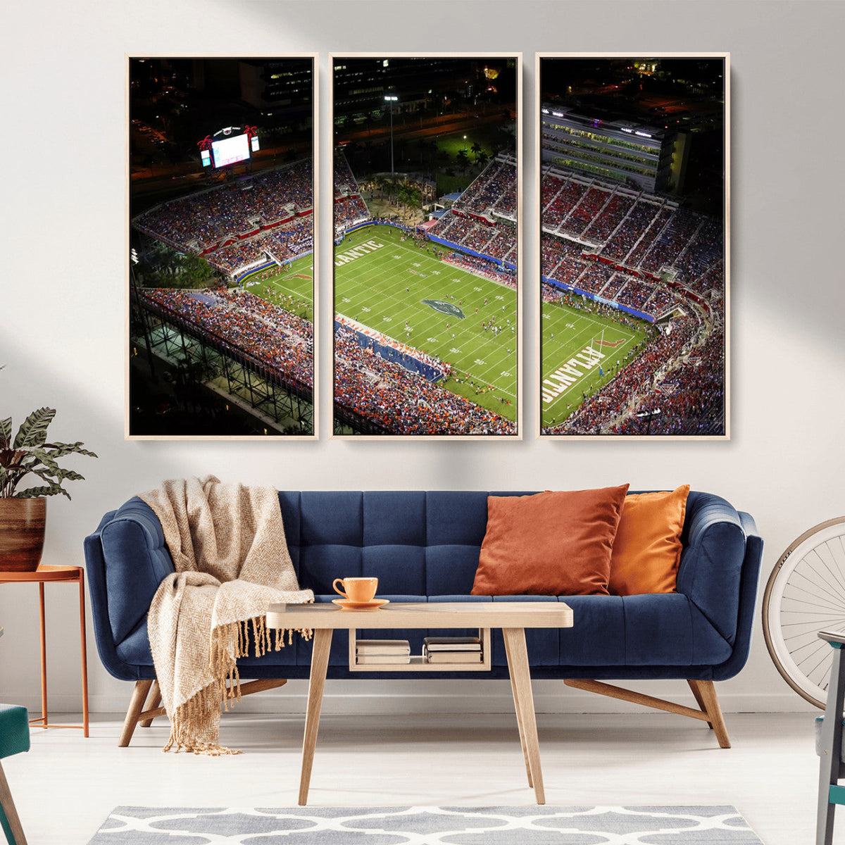 Florida Atlantic University Owls Canvas Print, Football Team