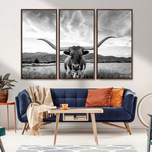 Longhorn Black and White Wall Art – Rustic Western Bull