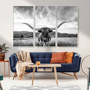 Longhorn Black and White Wall Art – Rustic Western Bull
