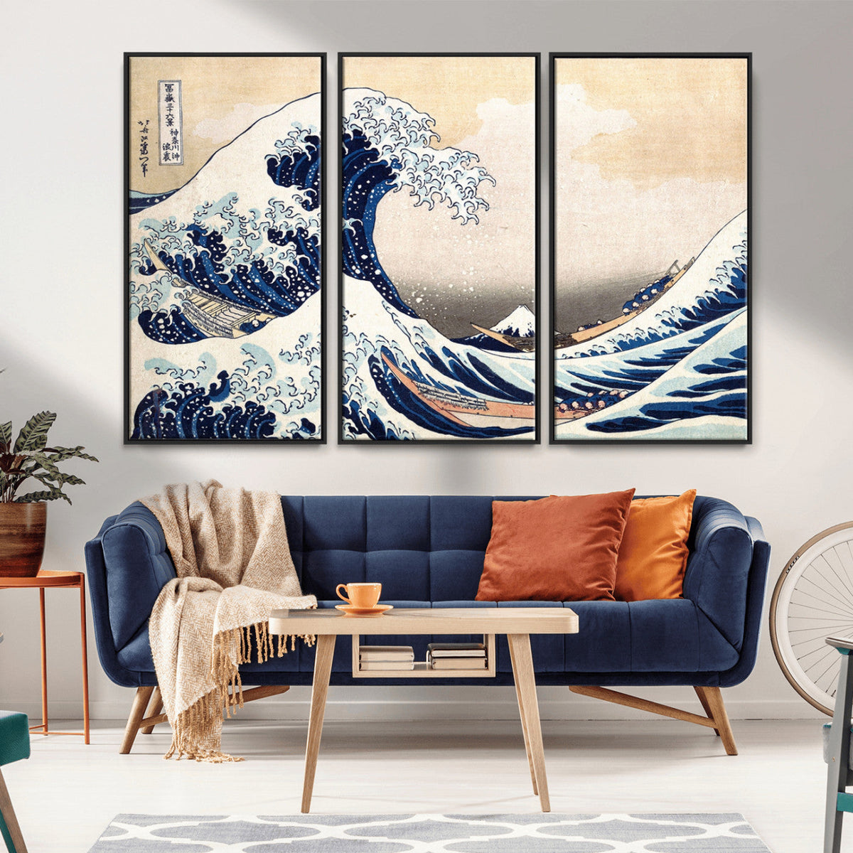 Hokusai: The Breaking Wave off Kanagawa Canvas Print