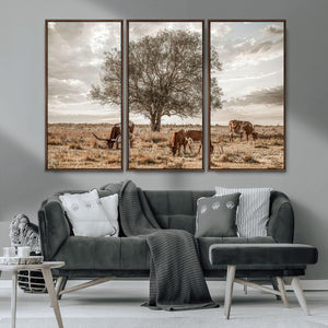 Texas Longhorn Cattle Wall Art, Rustic Western Ranch Canvas