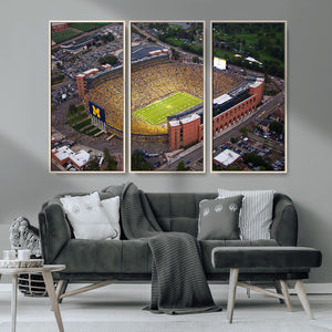 University of Michigan Wolverines Football Team Print - Ann