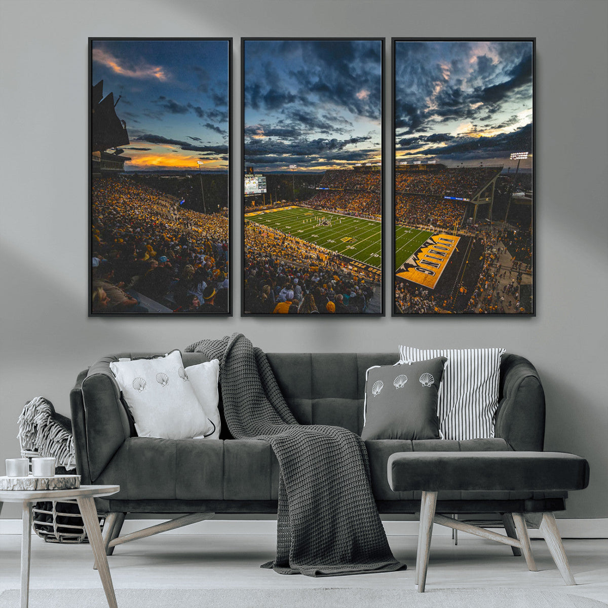 University of Wyoming Cowboys Football Team Print - Laramie
