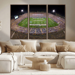 The University of Connecticut UCONN Huskies Football Team