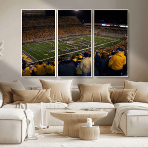 West Virginia Uni Mountaineers Football Team Print - Milan