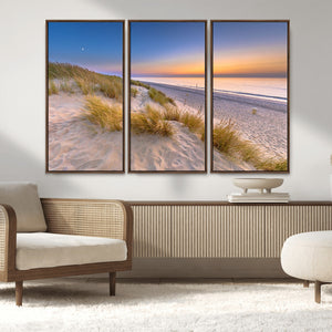 Sunrise On The Beach Wall Art Canvas Print