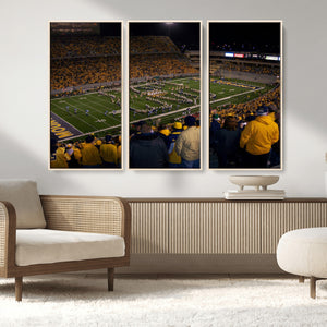 West Virginia Uni Mountaineers Football Team Print - Milan