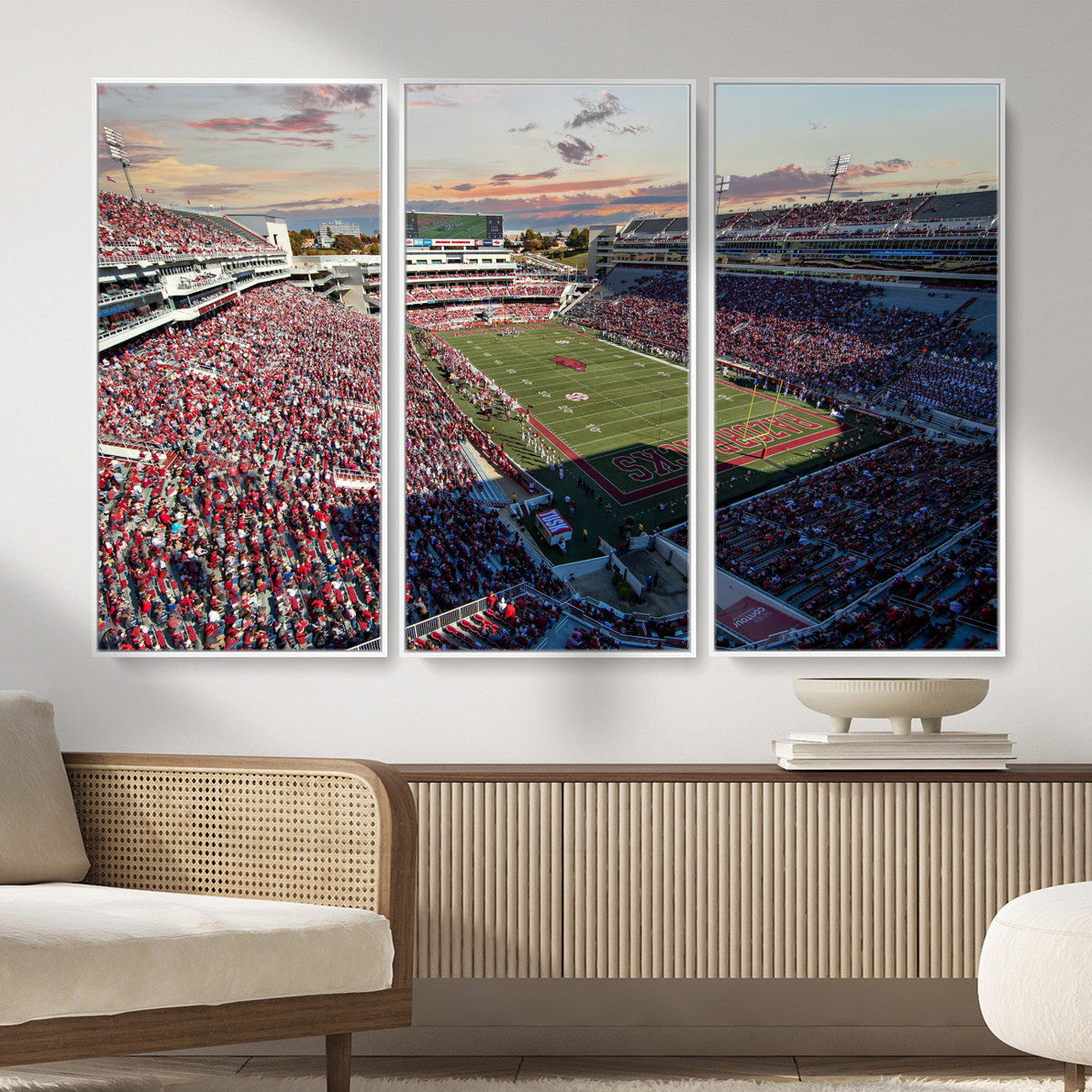Donald W. Reynolds Razorback Stadium Wall Art Canvas Print –