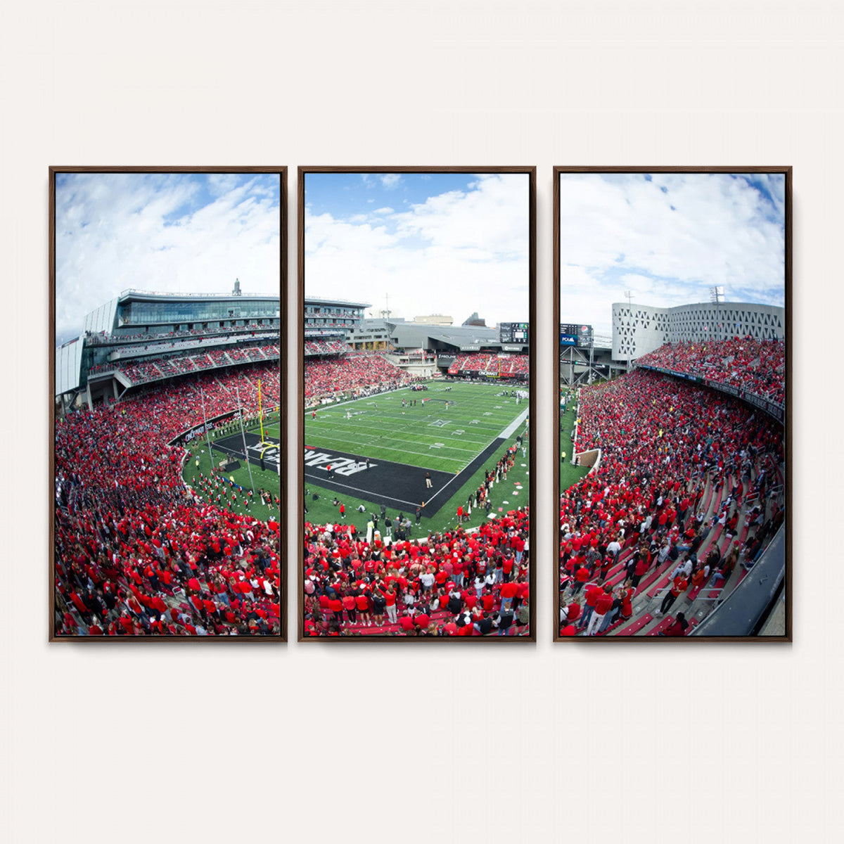 Cincinnati Bearcats Football Team Print - Nippert Stadium Wall Art Canvas Print