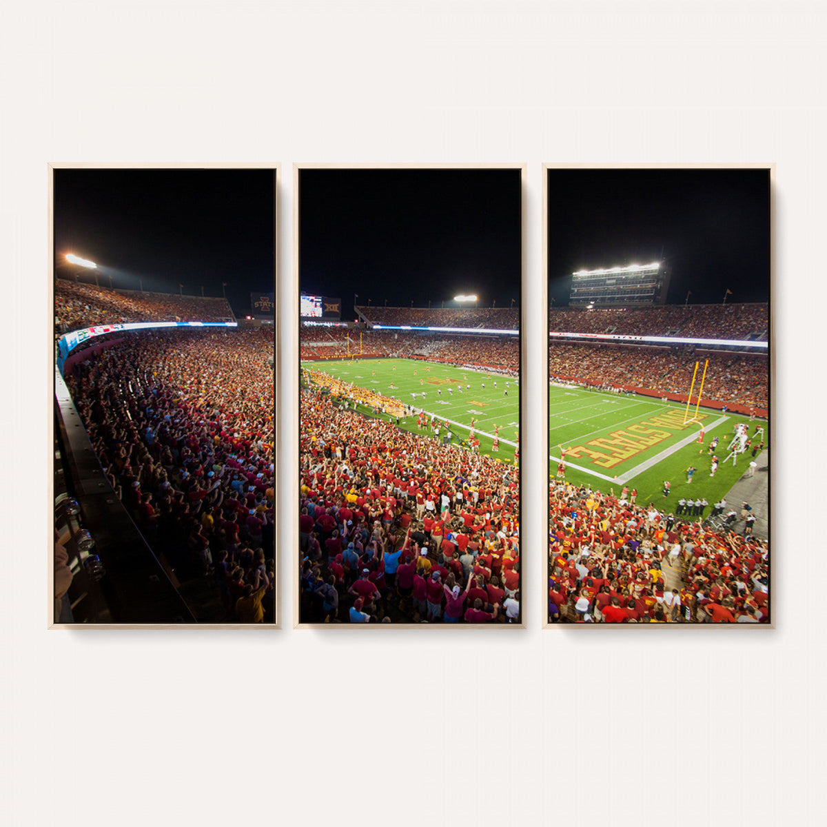 Iowa State University Cyclones Canvas Print, Football Team