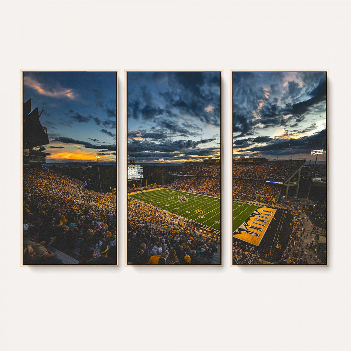 University of Wyoming Cowboys Football Team Print - Laramie