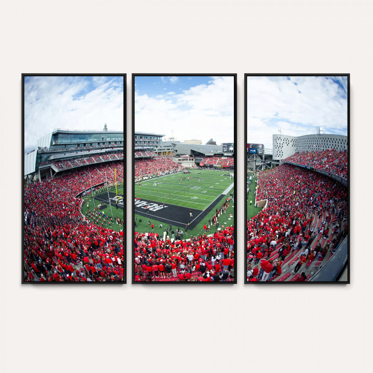 Cincinnati Bearcats Football Team Print - Nippert Stadium Wall Art Canvas Print