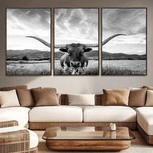 Longhorn Black and White Wall Art – Rustic Western Bull