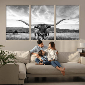 Longhorn Black and White Wall Art – Rustic Western Bull