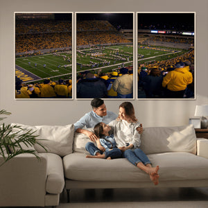 West Virginia Uni Mountaineers Football Team Print - Milan