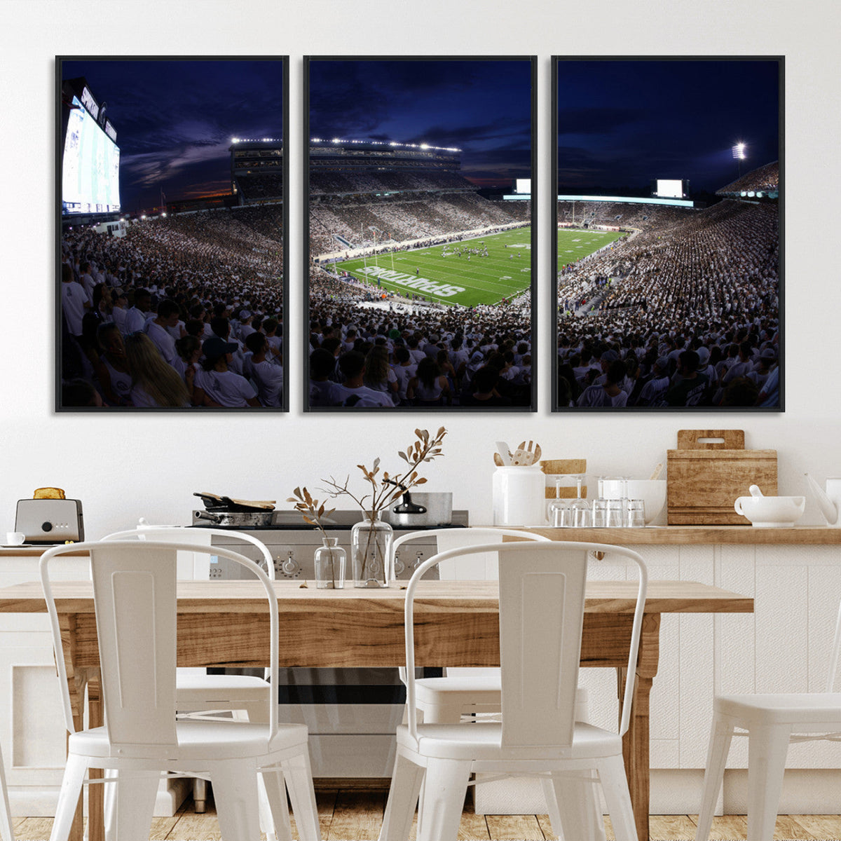Michigan State Spartans Canvas, Framed Football Team Print -