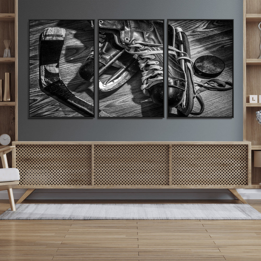 Old Pair of Mens Skates Wall Art Canvas, Men Skates Wall Art