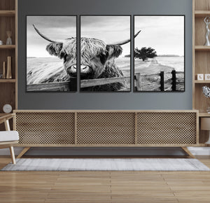 Scottish Highland Cow Wall Art | Rustic Farmhouse Décor |