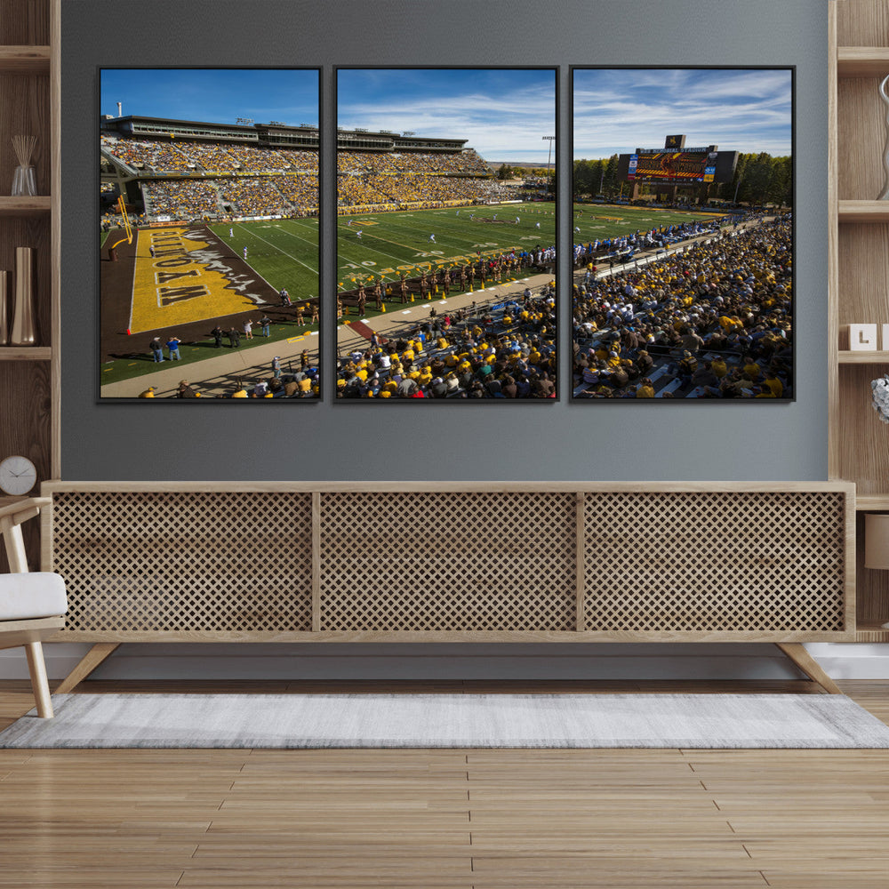 University of Wyoming Cowboys Football Team Print - Laramie