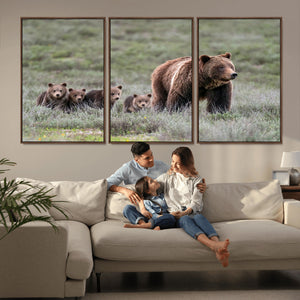 Wildlife Photography of 399 Grizzly Bear Cubs | Queen of the