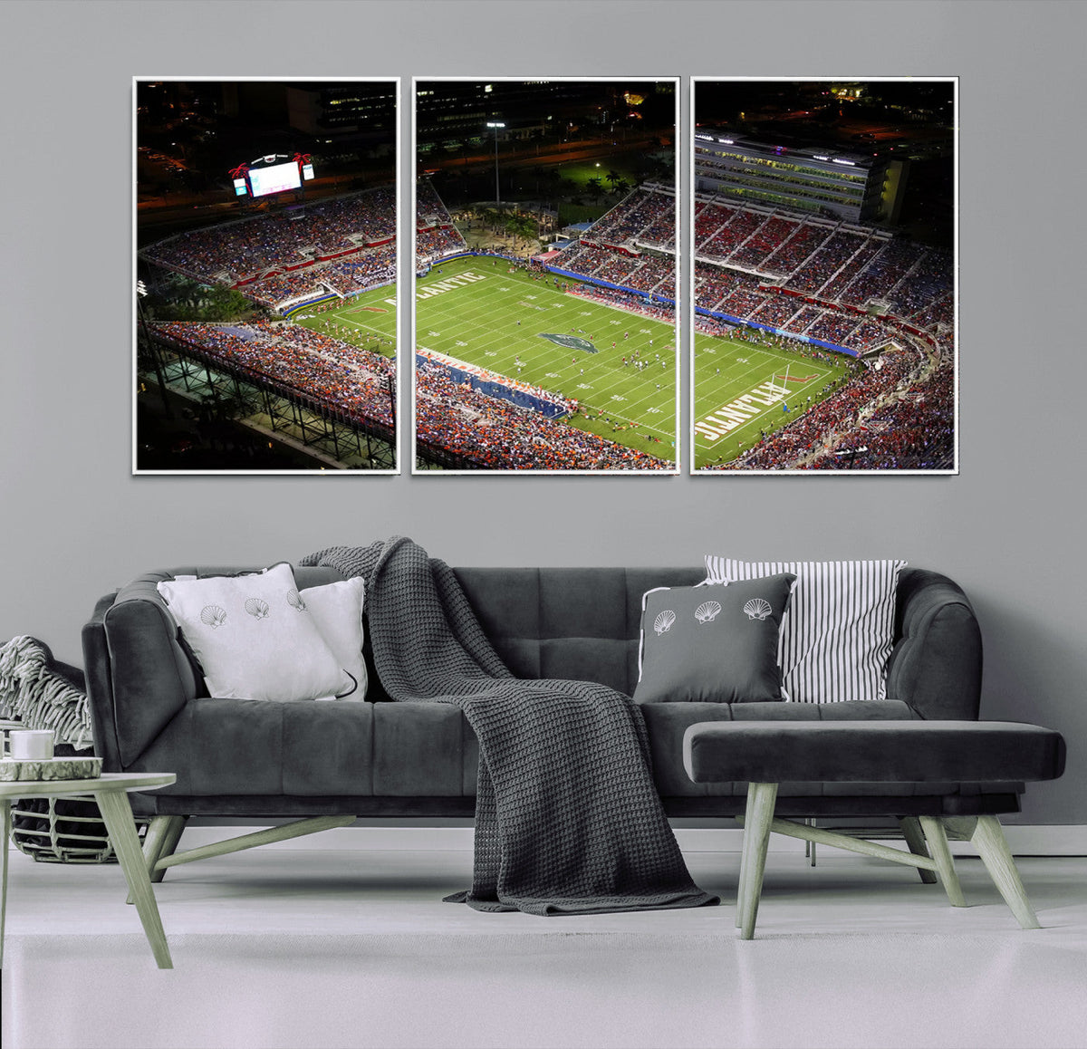 Florida Atlantic University Owls Canvas Print, Football Team