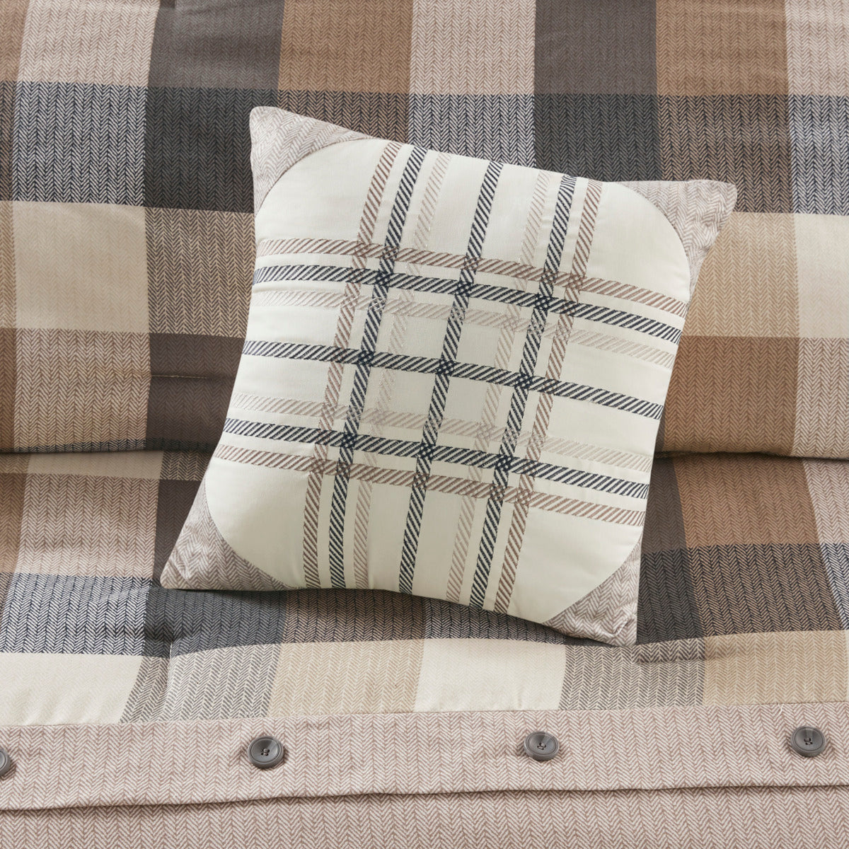 Neutral Herringbone Comforter Set with 15" Drop Bed Skirt - California King