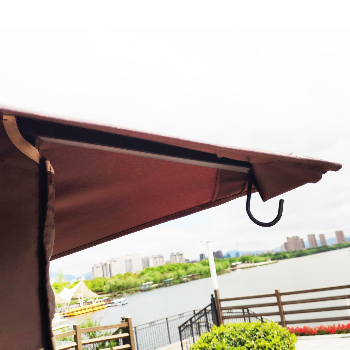 Gazebo tent with double roof & mosquito net