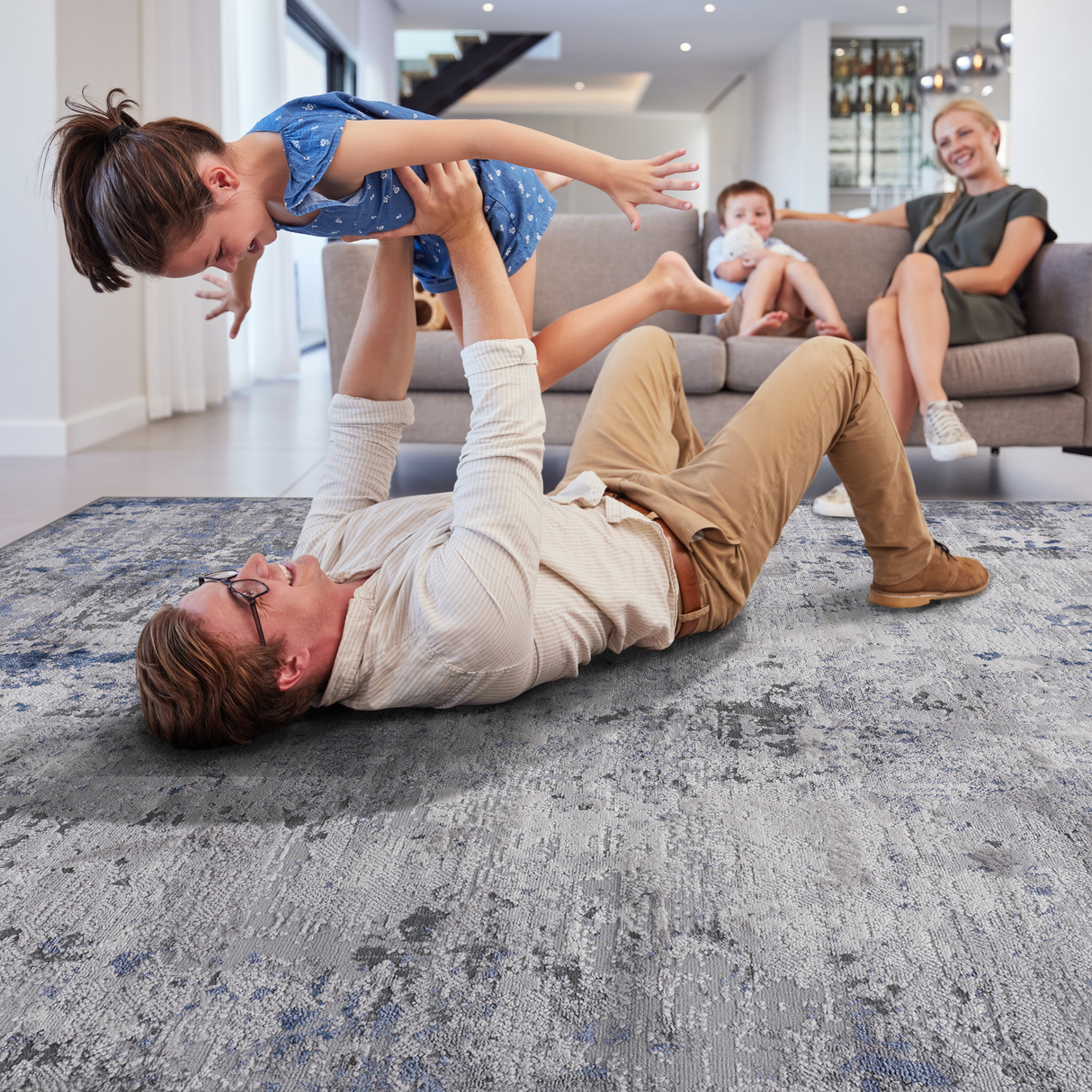 NAAR MARFI Collection Abstract Non-Shedding and Stain Resistant Area Rug