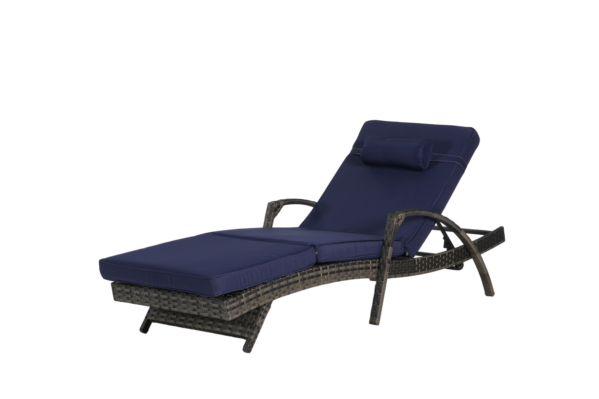 Outdoor Wicker Reclining Chair Set of 2 with Cushions