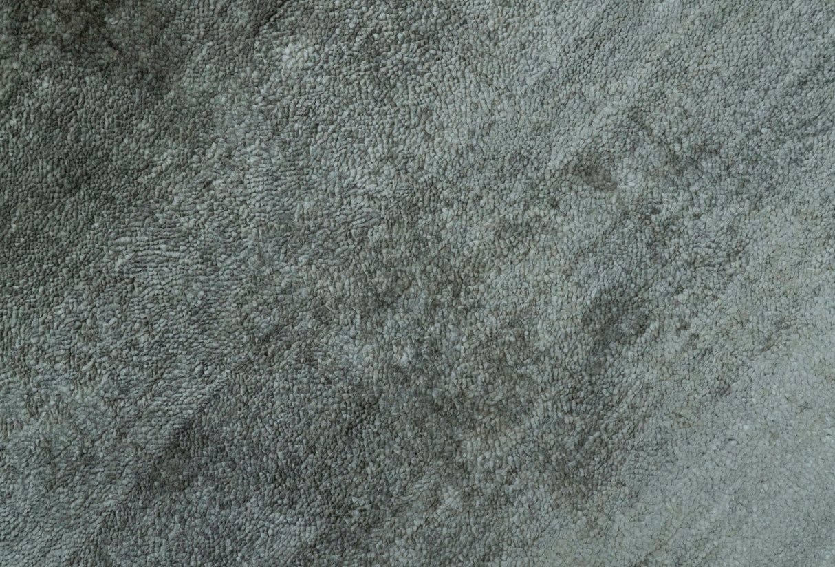 Modern Gray Solid Design 6x8.7  Hand Knotted Wool Area Rug