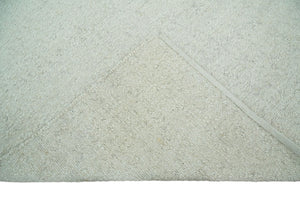 Modern Solid Design White Handwoven Wool Area Rug