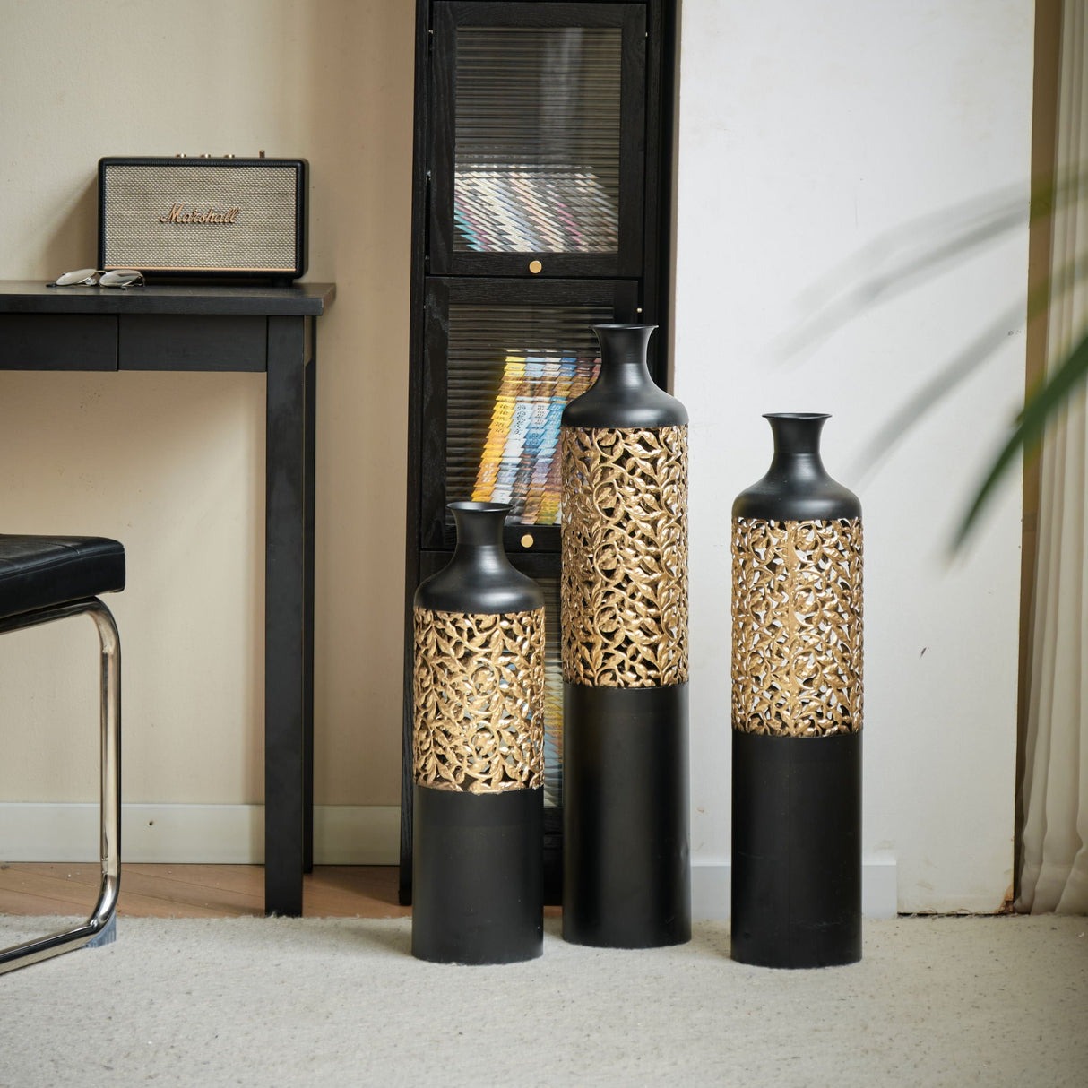 Floor Metal Vases Decorated Metal Vases (Set of 3) Gorgeous Home Decoration Large Glazed Metal Vases - Black / Gold