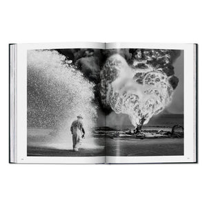 Sebastião Salgado. Workers. An Archaeology of the Industrial Age (English)