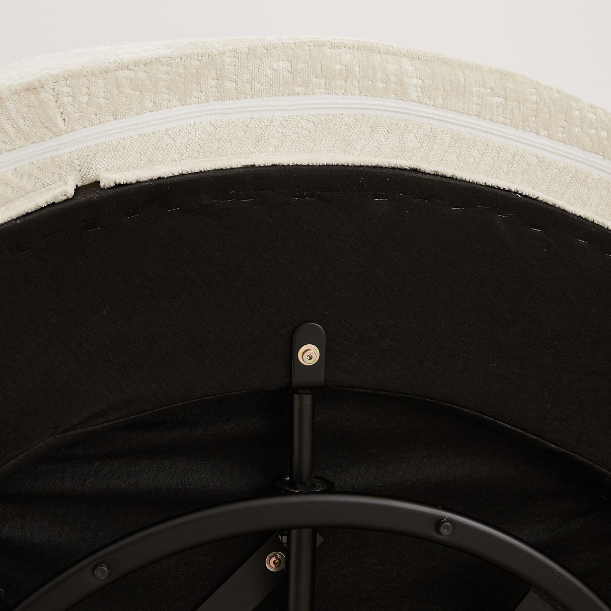 Single 360 Degree Swivel Chair For Living Room